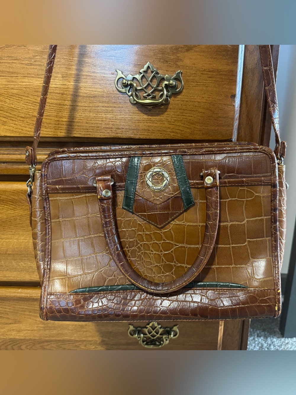 JACKSON Croc-Embossed Brown Crossbody Satchel with Dark Green Trim